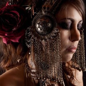 Meet your Posher, Alessandra